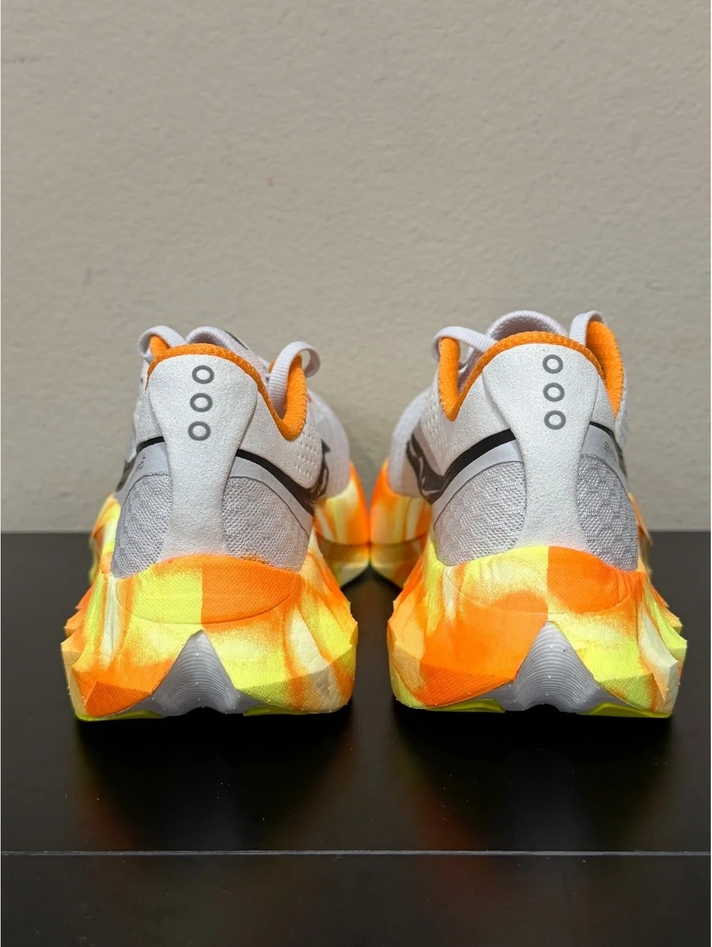 Size 7M/8.5 Women - Saucony Endorphin Pro 4 “Fog Peel”